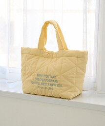 【再入荷・新色登場】ロゴ刺繍 幾何柄 キルトランチトートバッグ
