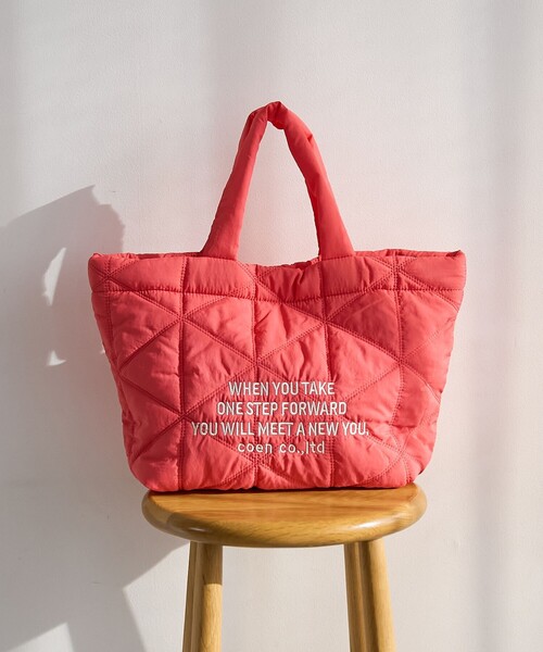 coen(コーエン)の「【再入荷・新色登場】ロゴ刺繍 幾何柄 キルトランチトートバッグ(トートバッグ・レディース・シルバー/その他2/レッド/その他4/ピンク/ブラック/ライトブルー/その他6・FREE)」の4枚目の写真