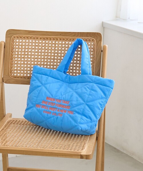 coen(コーエン)の「【再入荷・新色登場】ロゴ刺繍 幾何柄 キルトランチトートバッグ(トートバッグ・レディース・シルバー/その他2/レッド/その他4/ピンク/ブラック/ライトブルー/その他6・FREE)」の3枚目の写真