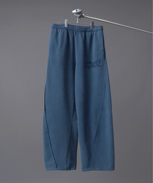 SEQUENZ（シークエンズ）の「【SEQUENZ（シークエンズ）】APPLIQUE APPLIQUE FADE SWEAT PANTS（スウェットパンツ）」