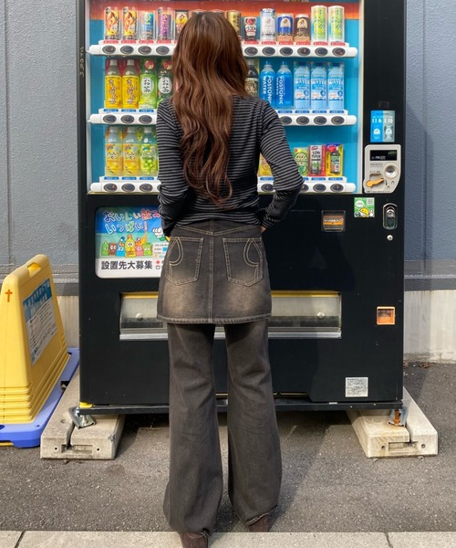 RAY CASSIN（レイカズン）の「ピグメントデニムミニスカート（スカート・レディース・ネイビー/ブルー/ブラウン/ブラック・M/L）」の15枚目の写真