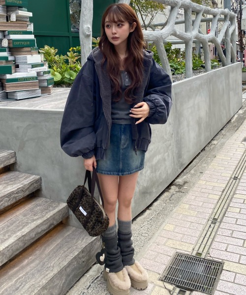 RAY CASSIN（レイカズン）の「ピグメントデニムミニスカート（スカート・レディース・ネイビー/ブルー/ブラウン/ブラック・M/L）」の17枚目の写真