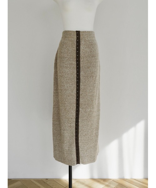 celon(セロン)の「hook rib knit skirt(スカート・レディース・アイボリー/チャコールグレー・FREE)」の6枚目の写真