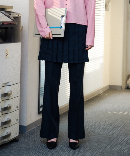 NON TOKYO（ノントーキョー）の「NON TOKYO/ノントーキョー/フレアスラックス（スラックス・レディース・ネイビー/ブラウン・1/2）」の2枚目の写真