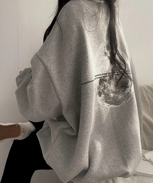 SallyLunn（サリーラン）の「バックプリントオーバースウェット（スウェット・レディース・ホワイト/ブラック/グレー/チャコールグレー・MEDIUM/LARGE）」の10枚目の写真