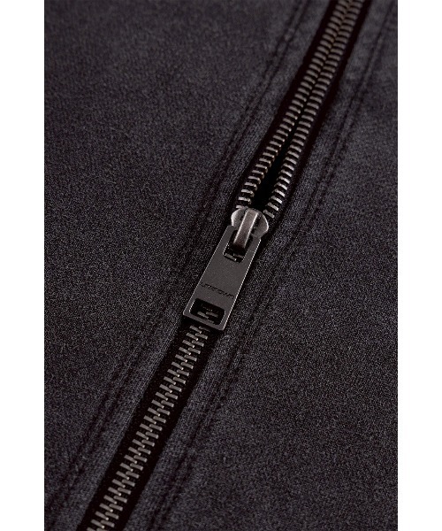 UNKNOWN LONDON(アンノウン・ロンドン)の「A'GEM/9 × .kom 『UNKNOWN LONDON/アンノウン ロンドン』 Outline Cross Rhinestone Zip Hoodie/アウトラインクロス ラインストーン ジップアップパーカ(パーカー・メンズ・ブラック/ベージュ/レッド・L/XL)」の9枚目の写真