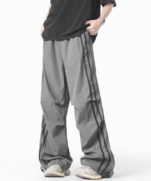 着心地抜群！】ライン入りトラックパンツ(BL)（その他パンツ）｜almo