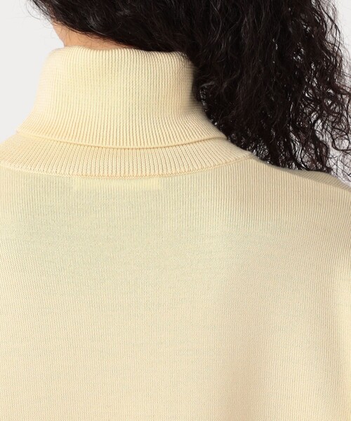 GALERIE VIE（ギャルリー ヴィー）の「ウーステッドウール タートルネックプルオーバー（ニット/セーター・レディース・ゴールド/レッド/グレー系その他/ライトイエロー・FREE）」の14枚目の写真