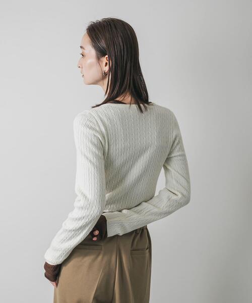 SENSE OF PLACE by URBAN RESEARCH（センスオブプレイスバイアーバンリサーチ）の「『洗濯可』シシュウヘンリーネックミニケーブルセーター（ニット/セーター・レディース・アイボリー/グレー/レッド/ネイビー・ONE）」の9枚目の写真
