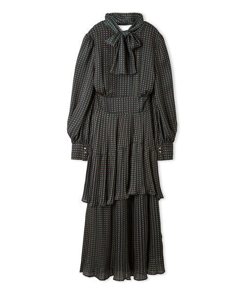 2wayボウタイプリーツワンピース（ワンピース）｜LILY BROWN（リリー