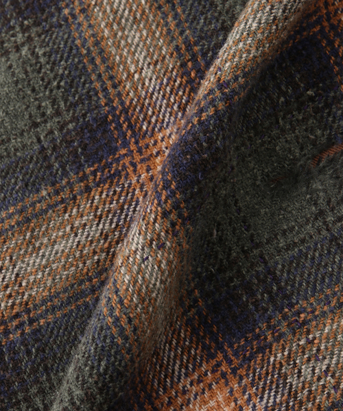 Anachronorm（アナクロノーム）の「ANACHRONORM / アナクロノーム SMU OMBRE CHECK DAMAGED NEL（シャツ/ブラウス・メンズ・カーキ・MEDIUM/LARGE）」の7枚目の写真