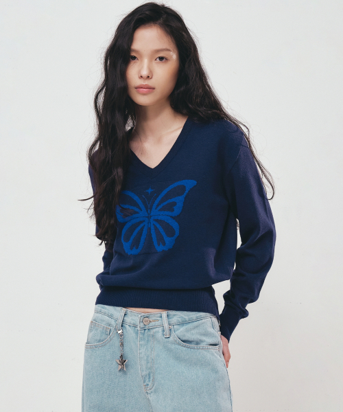 NICK&NICOLE(ニックアンドニコール)の「BUTTERFLY V NECK JACQUARD KNIT_NAVY(ニット/セーター・レディース・その他・FREE)」の2枚目の写真