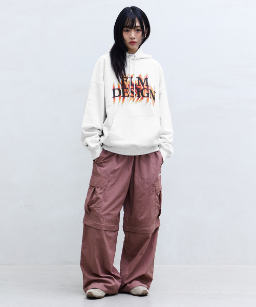 F.ILLUMINATE(フィルミネイト)の「フレイムグラフィックフードパーカー-ブラック(パーカー・レディース・その他・SMALL/MEDIUM/LARGE)」の5枚目の写真