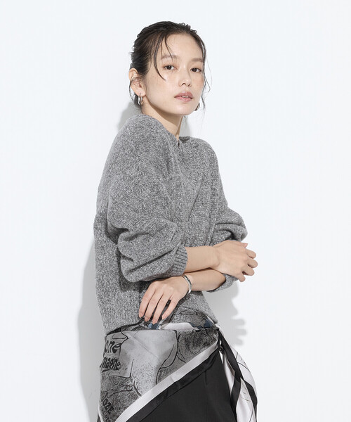 COMME CA（コムサ）の「和紙ブークレー Vネックプルオーバー（ニット/セーター・レディース・グレー/ラベンダー/ブラウン・11号/9号）」の2枚目の写真