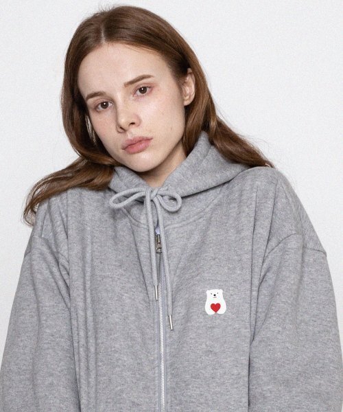 GRAVER（グレーバー）の「[ユニセックス]ポーラベアハートフードジップアップ_グレー（パーカー・レディース・グレー・LARGE/MEDIUM）」の3枚目の写真