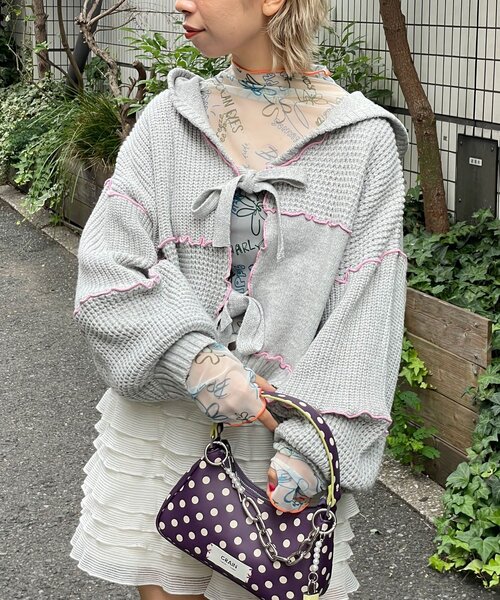 HELLO.SANFRANCISCO（ハローサンフランシスコ）の「【HELLO.SANFRANCISCO/ハローサンフランシスコ】配色メローパッチワークフーディーカーデ（カーディガン/ボレロ・レディース・イエロー/オフホワイト/ブルー/グレー・ONE SIZE）」の15枚目の写真