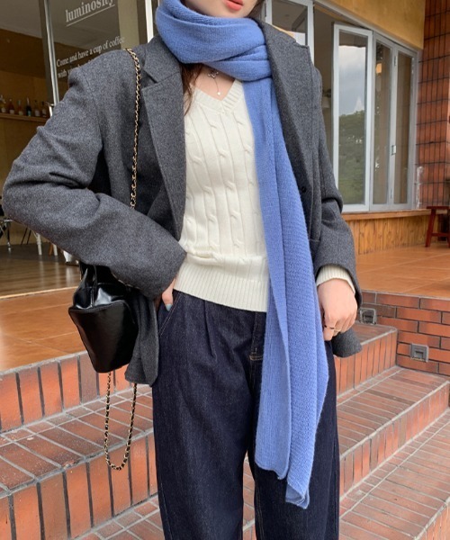 Aelina(エリナ)の「Vネックツイストパターンニットセーター(ニット/セーター・レディース・ベージュ/ネイビー/イエロー/ブルー・FREE)」の9枚目の写真