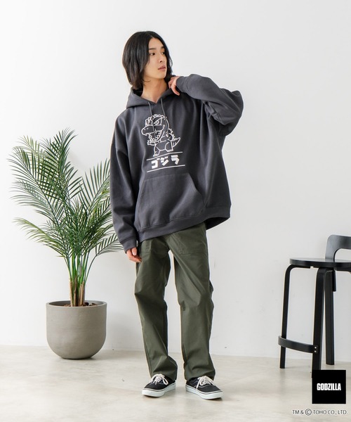 JEANS MATE(ジーンズメイト)の「【GODZILLA/ゴジラ】ゴジラ キングギドラ オリジナルデザイン ビッグシルエット 裏起毛 プルオーバーパーカー フーディー ドロップショルダー オーバーサイズ(パーカー・メンズ・グレー系その他2/ブラック系その他/ブルー系その他2/ベージュ系その他・LARGE/MEDIUM/X-LARGE)」の8枚目の写真