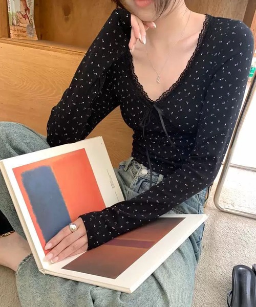 WESTSEA（ウエストシー）の「レース リボン フラワー柄 Vネック 長袖リブトップス 胸パッド付（Tシャツ/カットソー・レディース・ブラック/ホワイト/ピンク・FREE）」の16枚目の写真