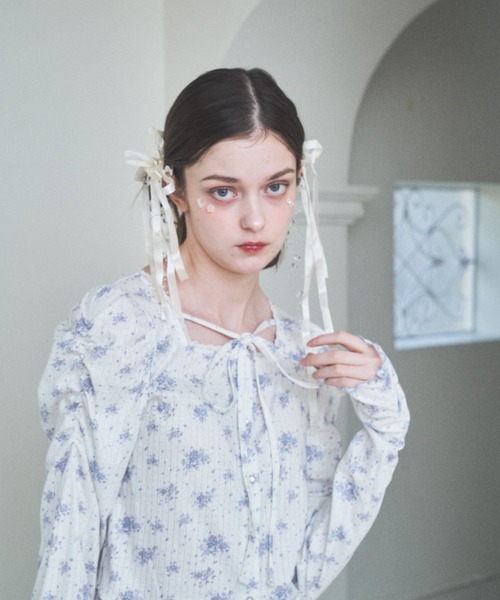 Lovilyn（ラヴィリン）の「ドーリーガーデン花柄セットアップ（カーディガン/ボレロ・レディース・ピンク/ブルー・FREE）」の17枚目の写真