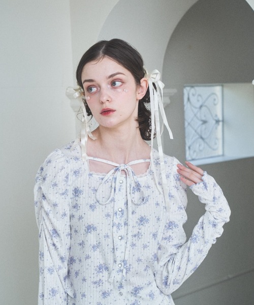 Lovilyn（ラヴィリン）の「ドーリーガーデン花柄セットアップ（カーディガン/ボレロ・レディース・ピンク/ブルー・FREE）」の19枚目の写真