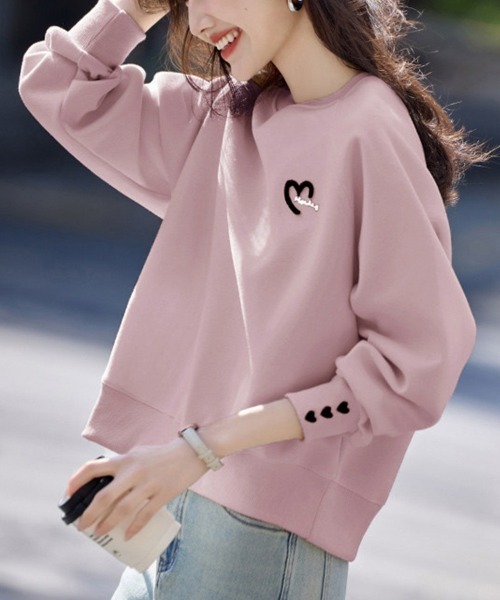 ReRe(リリ)の「ハートデザインスウェットトップス(スウェット・レディース・ピンク/ベージュ・MEDIUM/LARGE/X-LARGE)」の2枚目の写真