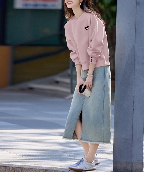 ReRe(リリ)の「ハートデザインスウェットトップス(スウェット・レディース・ピンク/ベージュ・MEDIUM/LARGE/X-LARGE)」の6枚目の写真