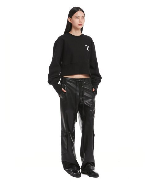 TRUNK PROJECT(トランクプロジェクト)の「Black T Logo Sweatshirt(スウェット・レディース・ブラック・SMALL/X-SMALL)」の3枚目の写真