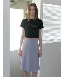 KINDABABY（カインダベイビー）の「logo semi crop tee - black（Tシャツ/カットソー）」