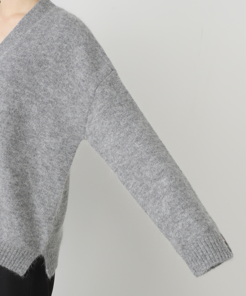 AP STUDIO(エーピーストゥディオ)の「【ADNYM ATELIER/アドニム アトリエ】Casual fit cardigan(カーディガン/ボレロ・レディース・ライトグレー・FREE)」の2枚目の写真