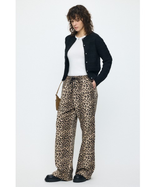 MOUSSY(マウジー)の「【26年SS新作】SHADOW STRIPE KNIT カーディガン(カーディガン/ボレロ・レディース・ホワイト系その他/ブラック/ライトブルー/オフホワイト・FREE)」の7枚目の写真