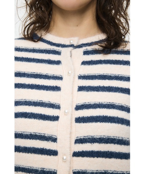 MOUSSY(マウジー)の「【26年SS新作】SHADOW STRIPE KNIT カーディガン(カーディガン/ボレロ・レディース・ホワイト系その他/ブラック/ライトブルー/オフホワイト・FREE)」の16枚目の写真
