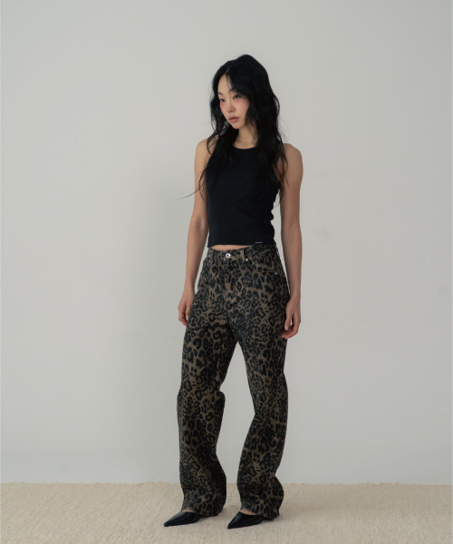 ZIZEMUSEUM(ジゼミュージアム)の「LEOPARD WIDE PANTS (BROWN)(その他パンツ・レディース・その他・SMALL/MEDIUM)」の2枚目の写真