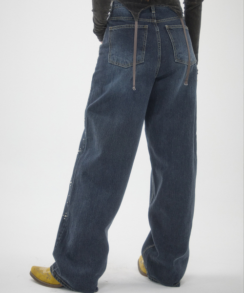 OOH-AHH(ウーアー)の「サイドシルバーボールパンツ(デニムパンツ・レディース・その他・SMALL/MEDIUM)」の3枚目の写真