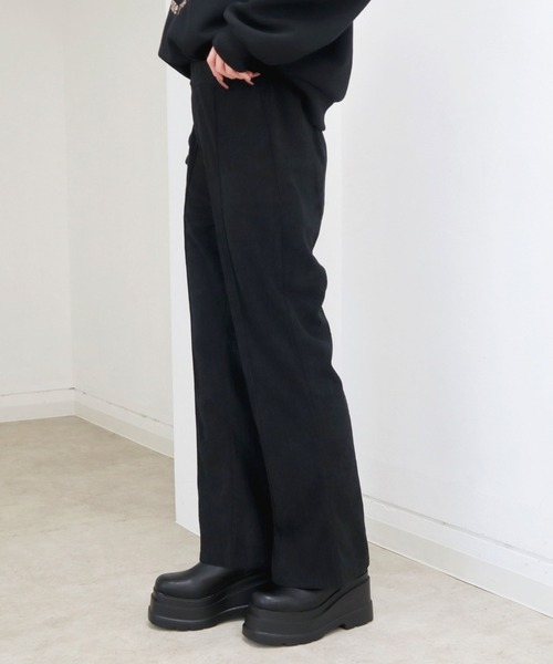 CECIL McBEE（セシルマクビー）の「カットコールセンターシームフレアパンツ（その他パンツ・レディース・ブラウン/ブラック/アイボリー・MEDIUM/LARGE）」の6枚目の写真