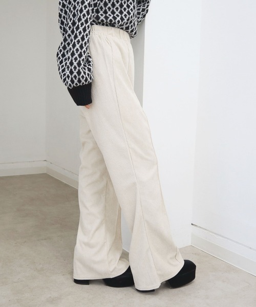 CECIL McBEE（セシルマクビー）の「カットコールセンターシームフレアパンツ（その他パンツ・レディース・ブラウン/ブラック/アイボリー・MEDIUM/LARGE）」の17枚目の写真