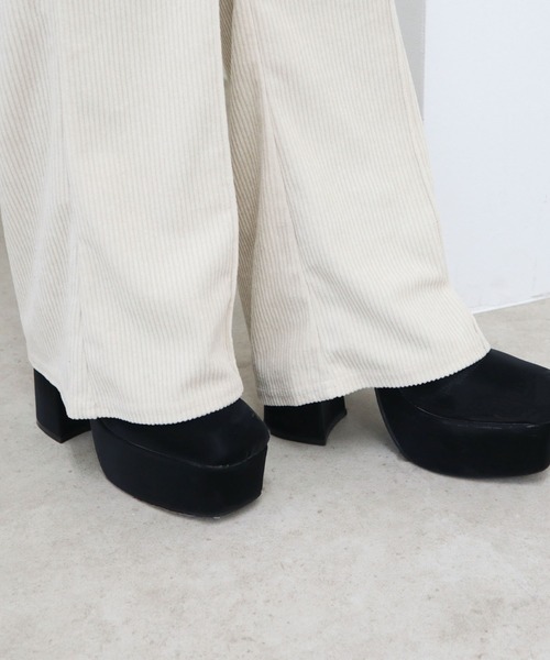 CECIL McBEE（セシルマクビー）の「カットコールセンターシームフレアパンツ（その他パンツ・レディース・ブラウン/ブラック/アイボリー・MEDIUM/LARGE）」の20枚目の写真