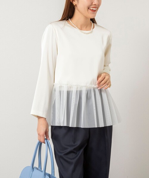 NOLLEY’S(ノーリーズ)の「ウォッシャブルオトナサテンペプラムブラウス(シャツ/ブラウス・レディース・ブラック/ネイビー/オフホワイト・38)」の14枚目の写真