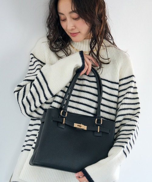 Elura(エルーラ)の「≪CEREMONY≫リュクスベルトバック/633009(ハンドバッグ・レディース・キャメル/ブラック/オフホワイト・FREE)」の1枚目の写真