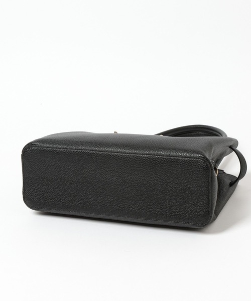 Elura(エルーラ)の「≪CEREMONY≫リュクスベルトバック/633009(ハンドバッグ・レディース・キャメル/ブラック/オフホワイト・FREE)」の19枚目の写真