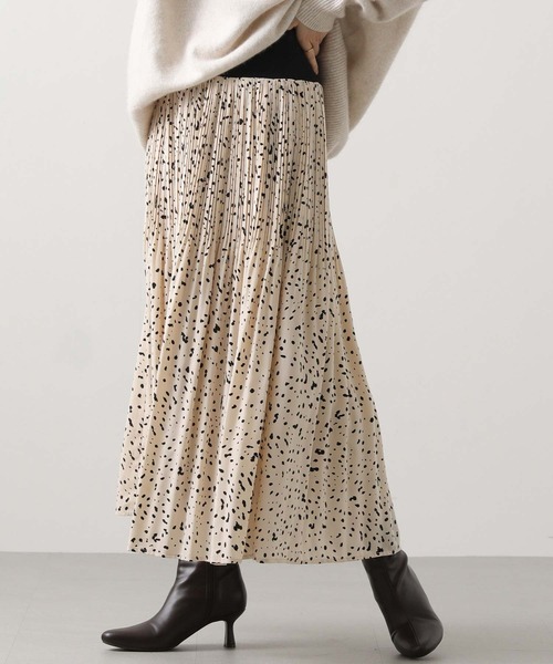 Gready Brilliant（グレディブリリアン）の「レオプリーツスカート（スカート・レディース・ブラック×ホワイト/ホワイト×ブラック・38）」の3枚目の写真