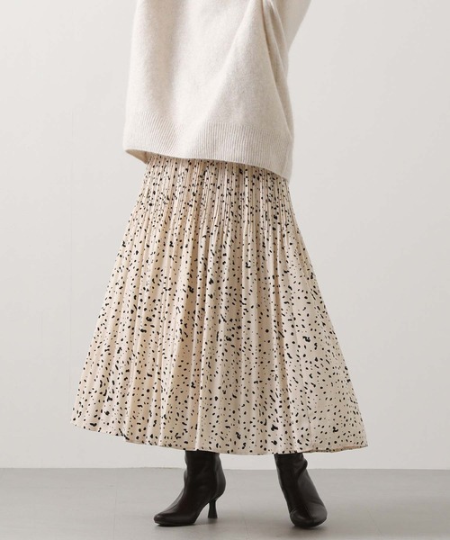 Gready Brilliant（グレディブリリアン）の「レオプリーツスカート（スカート・レディース・ブラック×ホワイト/ホワイト×ブラック・38）」の8枚目の写真