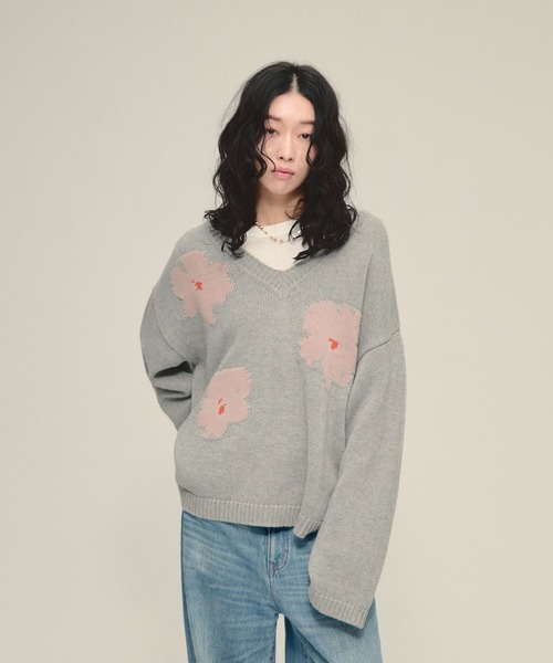 eL(エル)の「【eL】5G Flower Jacquard Pullover/641230(ニット/セーター・レディース・グレー系/ネイビー系・FREE)」の2枚目の写真