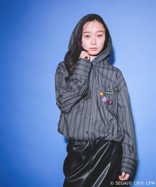 JEANASIS（ジーナシス）の「【 プロジェクトセカイ×ZOZOTOWN】Leo/need ストライプフードシャツ(ワッペン付き)/639876（シャツ/ブラウス・レディース・ホワイト系その他/ブラック系その他・MEDIUM/LARGE）」の13枚目の写真