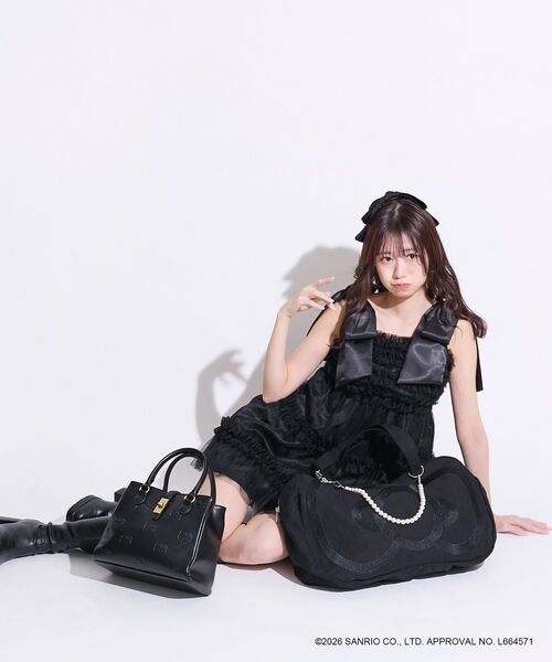 MAJESTIC LEGON（マジェスティックレゴン）の「ハローキティ リボンキャンバストート（トートバッグ・レディース・レッド/ブラック・FREE）」の16枚目の写真