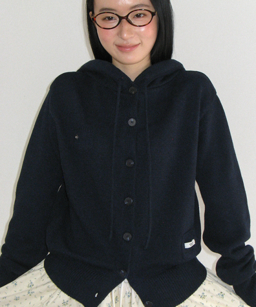 RONRON(ロンロン)の「MINI POCKET HOODED KNIT CARDIGAN NAVY(ニット/セーター・レディース・その他・FREE)」の4枚目の写真
