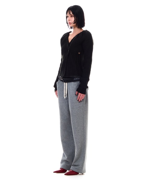 BEEDEN（ビーデン）の「TUCK DESIGN V NECK KNIT C/D（カーディガン/ボレロ・レディース・ブラック/グレー・FREE）」の16枚目の写真