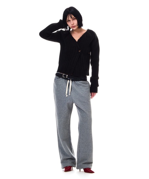 BEEDEN（ビーデン）の「TUCK DESIGN V NECK KNIT C/D（カーディガン/ボレロ・レディース・ブラック/グレー・FREE）」の18枚目の写真