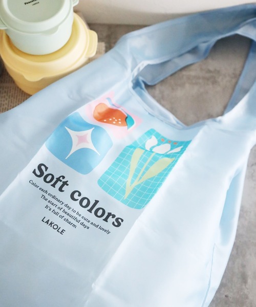 LAKOLE（ラコレ）の「【入園入学にも】[FRUITS AND BLOOM]エコバッグ / 611201（エコバッグ/サブバッグ・レディース・ライトグリーン/イエロー/パープル/ライトブルー・FREE）」の3枚目の写真
