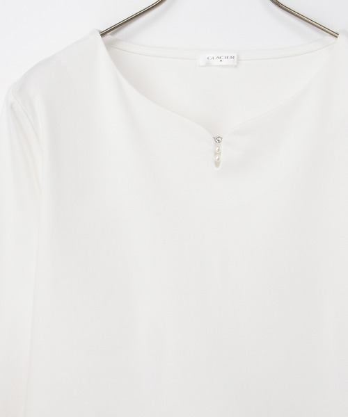 Honeys(ハニーズ)の「きれいめキーネックT(Tシャツ/カットソー・レディース・ホワイト/ラベンダー/グレイッシュベージュ/ブラック・L/LL/M/S)」の18枚目の写真